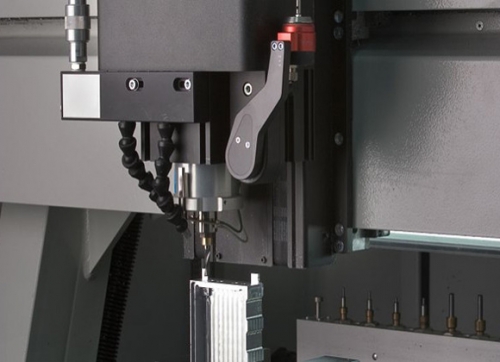 ����ǿ����